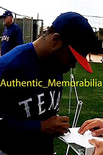 Delino Deshields Jr. AUTOGREMENT TEXAS Rangers Jersey W / Dook, na slici Delino potpisivanje za nas, Texas Rangers, top perspektiva