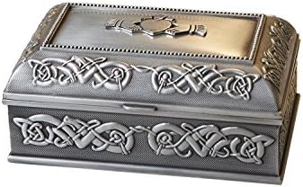 Ručno izrađena Irska kutija za nakit Claddagh od Mullingar Pewter